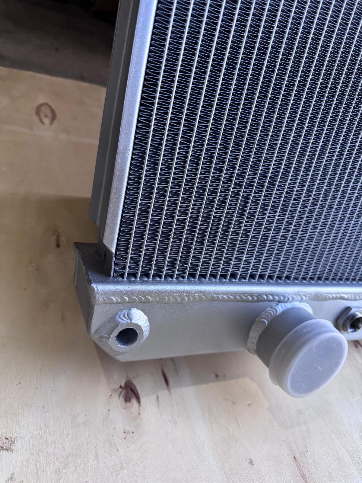 All-Aluminum Radiator 1738 - Freightliner Cascadia / M2 112 | rTech HDR