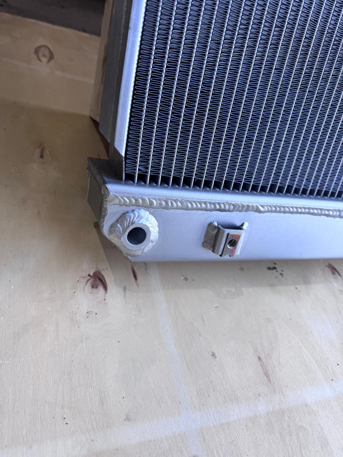All-Aluminum Radiator 1738 - Freightliner Cascadia / M2 112 | rTech HDR