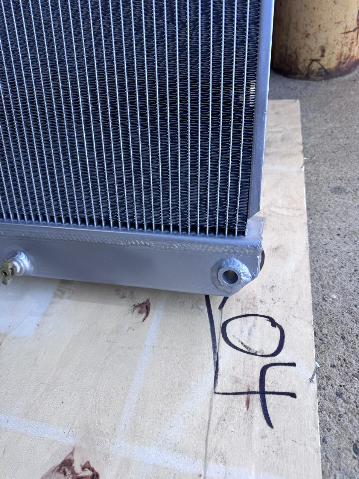 All-Aluminum Radiator 1738 - Freightliner Cascadia / M2 112 | rTech HDR